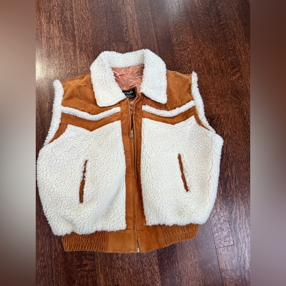 Vintage suede sherpa vest